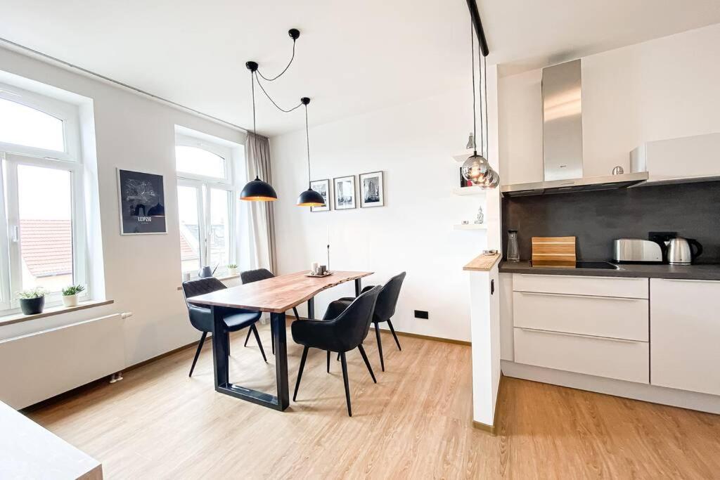 Apartment Luxus-apartment In Mit Privat-parkplatz